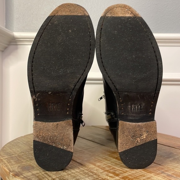 FRYE Molly Knee High Boot Side Zipper Black Leather Size 5.5 Low Heel - Picture 6 of 11